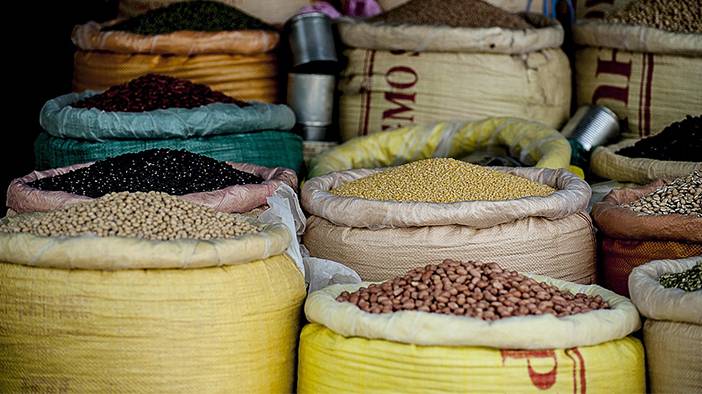 Bakliyatlarınız böcekleniyor mu? Birde böyle saklamayı deneyin 1